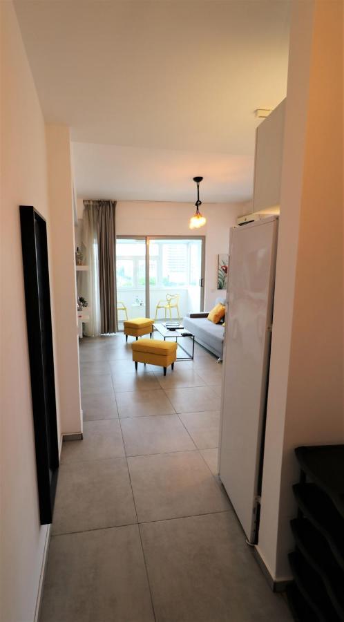 Serenity Heights Apartment: A Panoramic Haven Near Old Town - Free Minibar Bucharest Luaran gambar